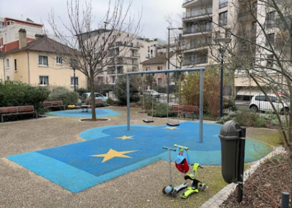 Modern And Confortable Apartment Close To Paris บัวส์ โกลงบ์ ภายนอก รูปภาพ