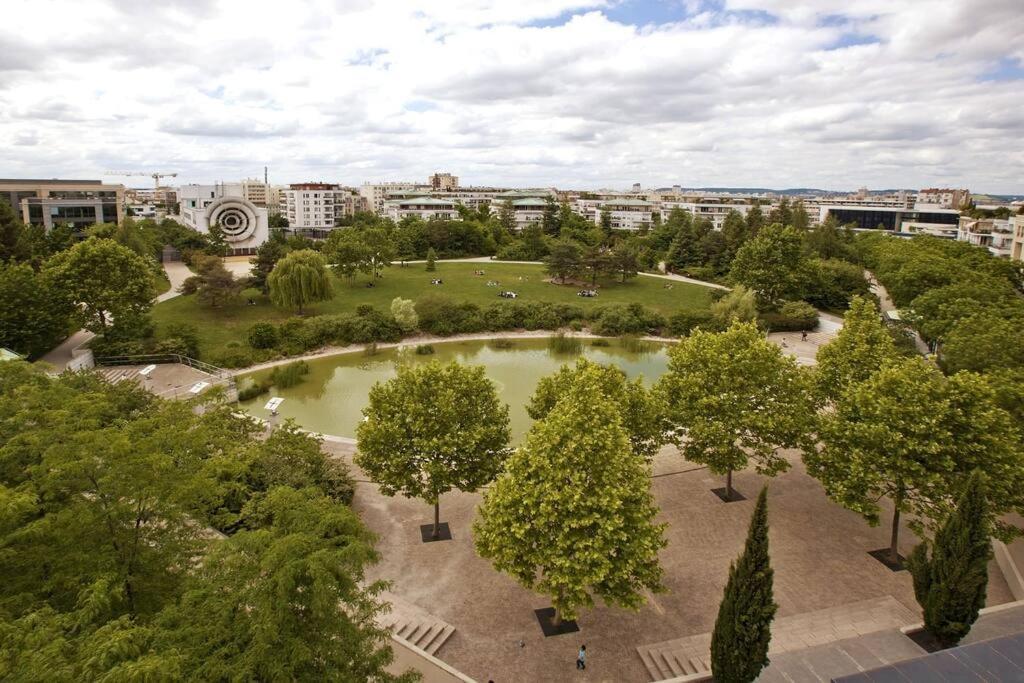 Modern And Confortable Apartment Close To Paris บัวส์ โกลงบ์ ภายนอก รูปภาพ